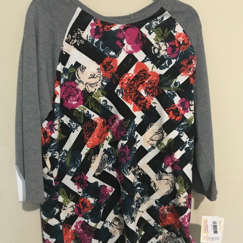 UNICORN BRAND NEW LULAROE RANDY 2xl